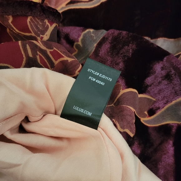 Lulu's Catharine Floral Print Burnout Velvet Mini Dress Size Medium - Picture 8 of 12